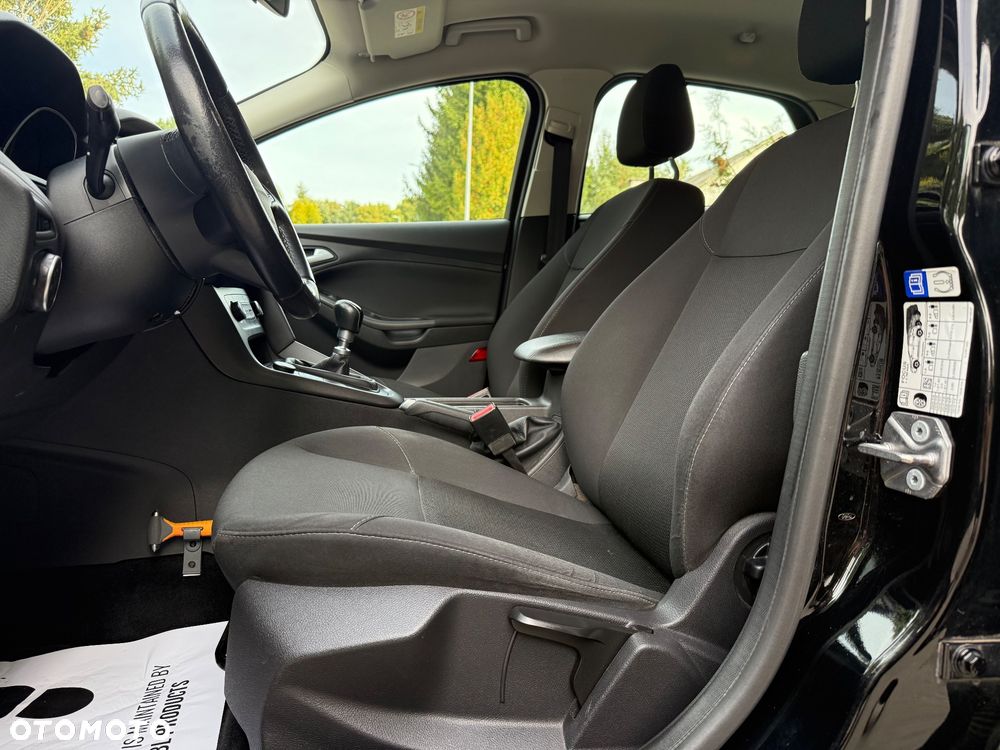 Ford Focus - 10