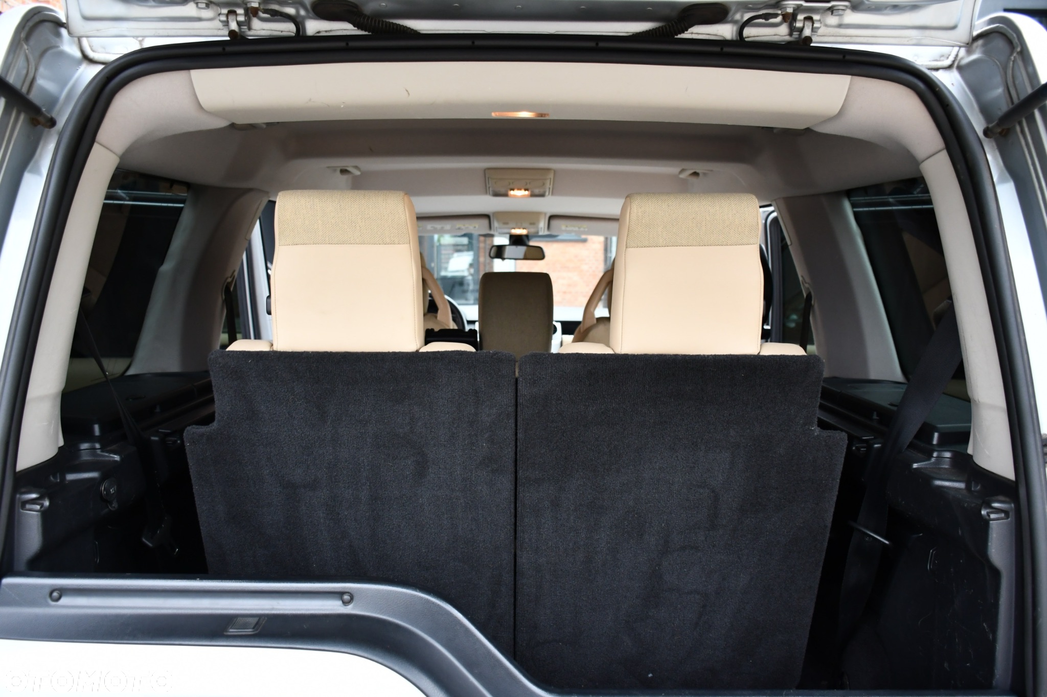Land Rover Discovery - 22