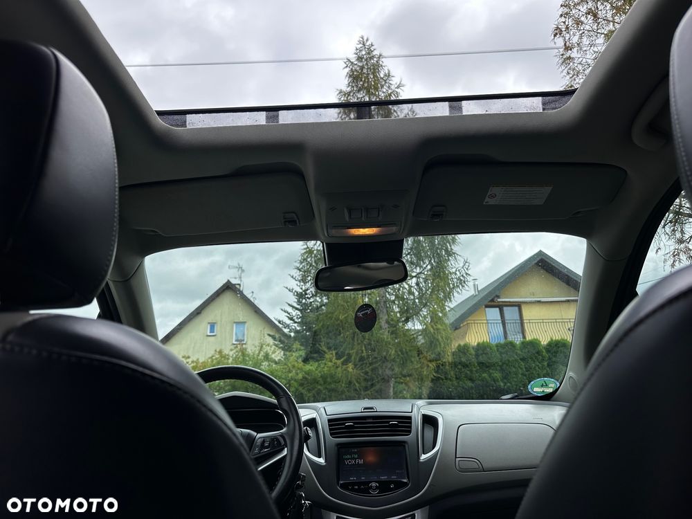 Chevrolet Trax 1.4T AWD LS+ - 28