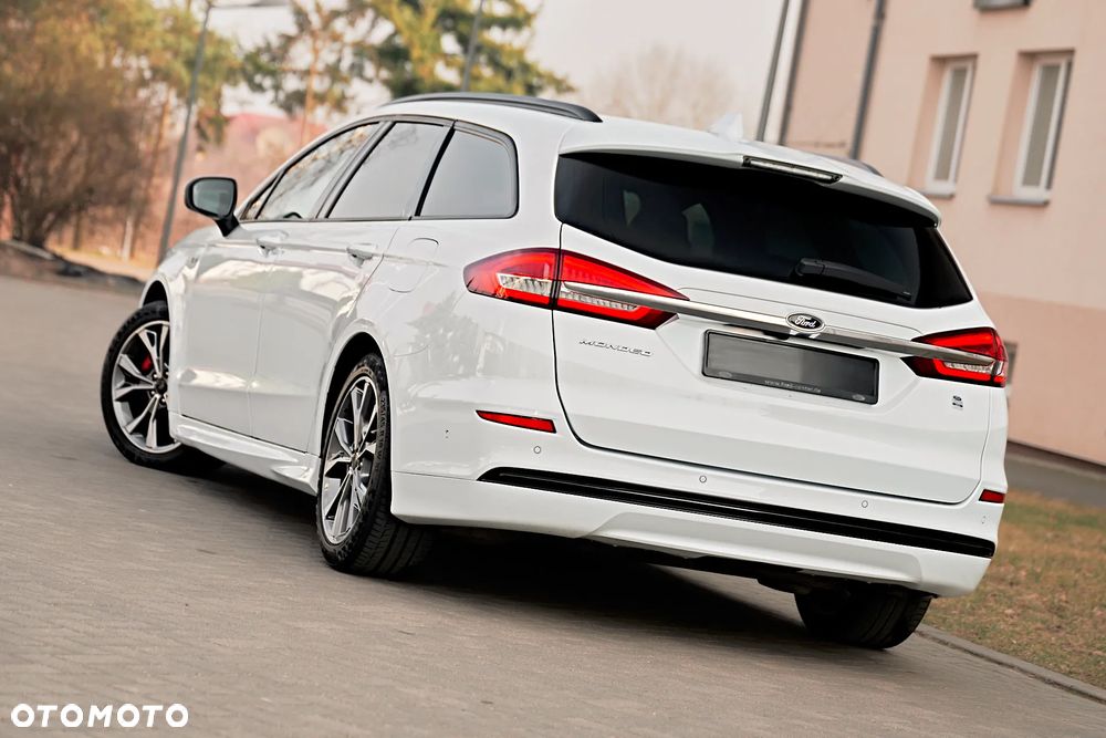 Ford Mondeo 2.0 EcoBlue ST-Line - 4