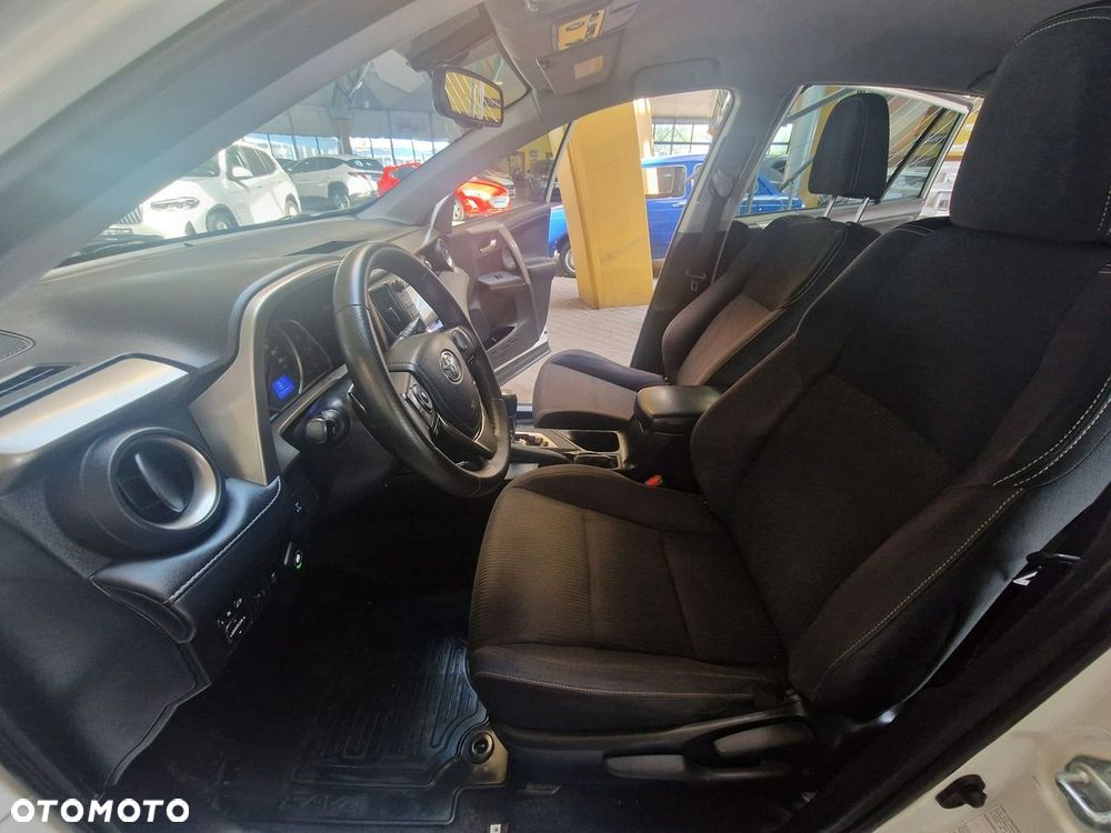 Toyota RAV4 - 14
