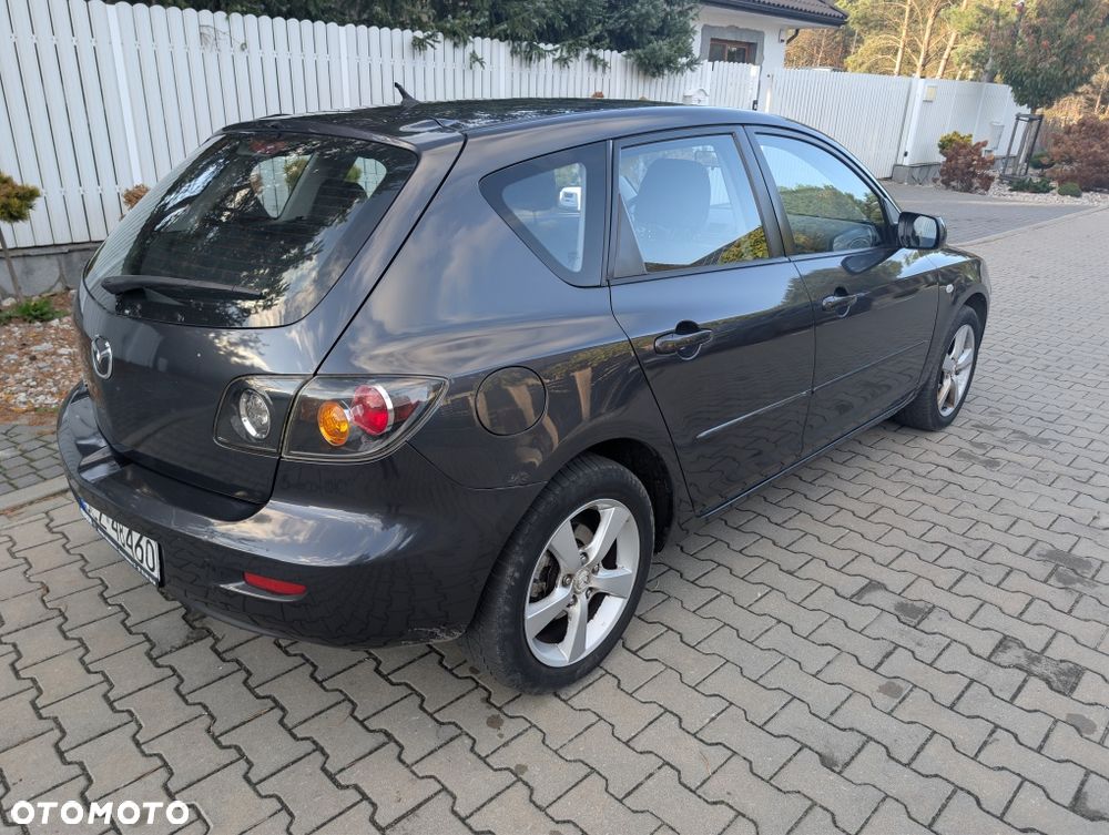 Mazda 3 - 4