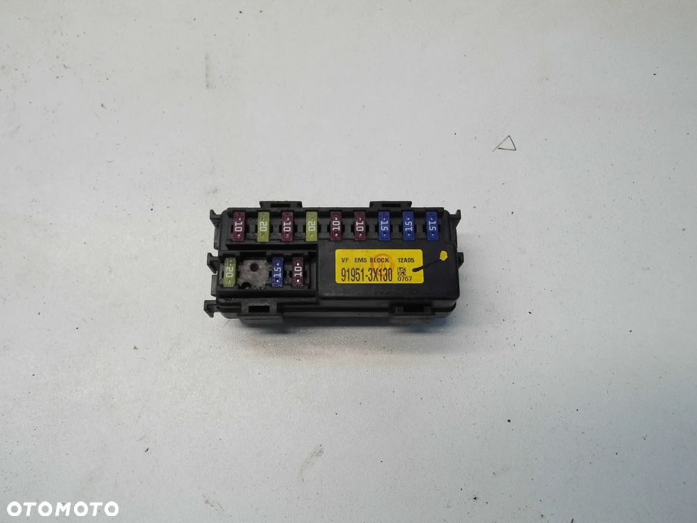 PUSZKA SKRZYNKA BEZPIECZNIKÓW KIA CEED II HYUNDAI I30 II 1.6CRDI