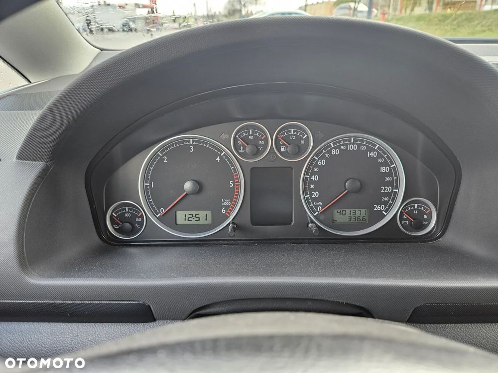 Seat Alhambra 2.0 TDI DPF Ecomotive - 10