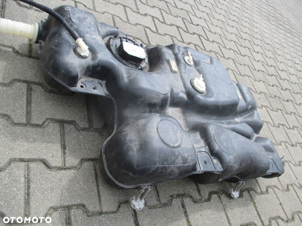 zbiornik bak paliwa expert proace jumpy 9811260780 - 7