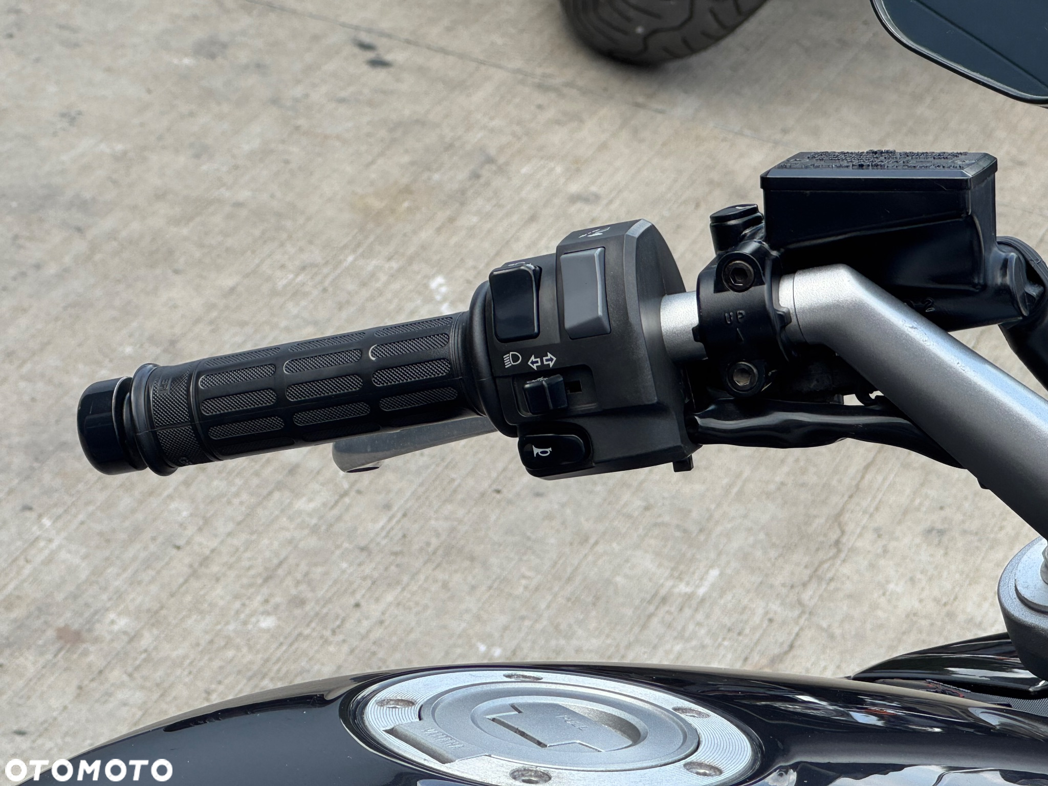 Yamaha FJR - 7