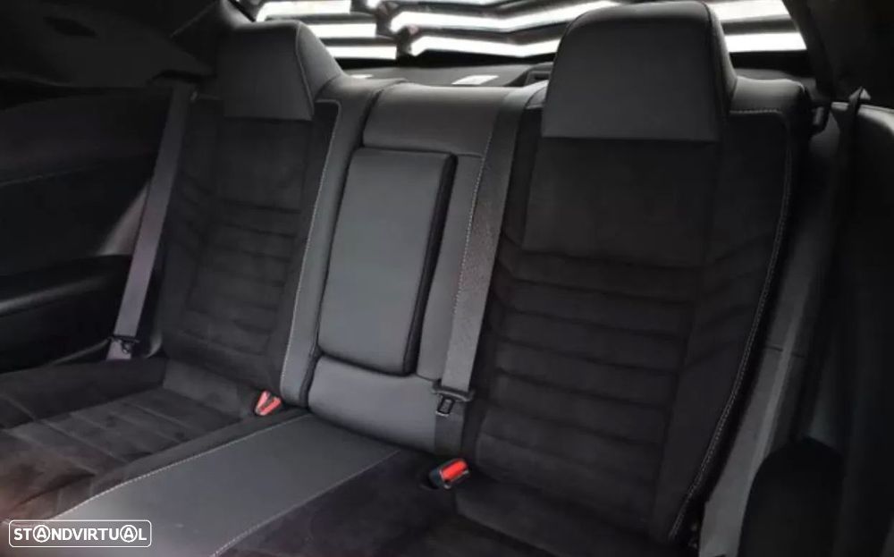 Dodge Challenger - 9