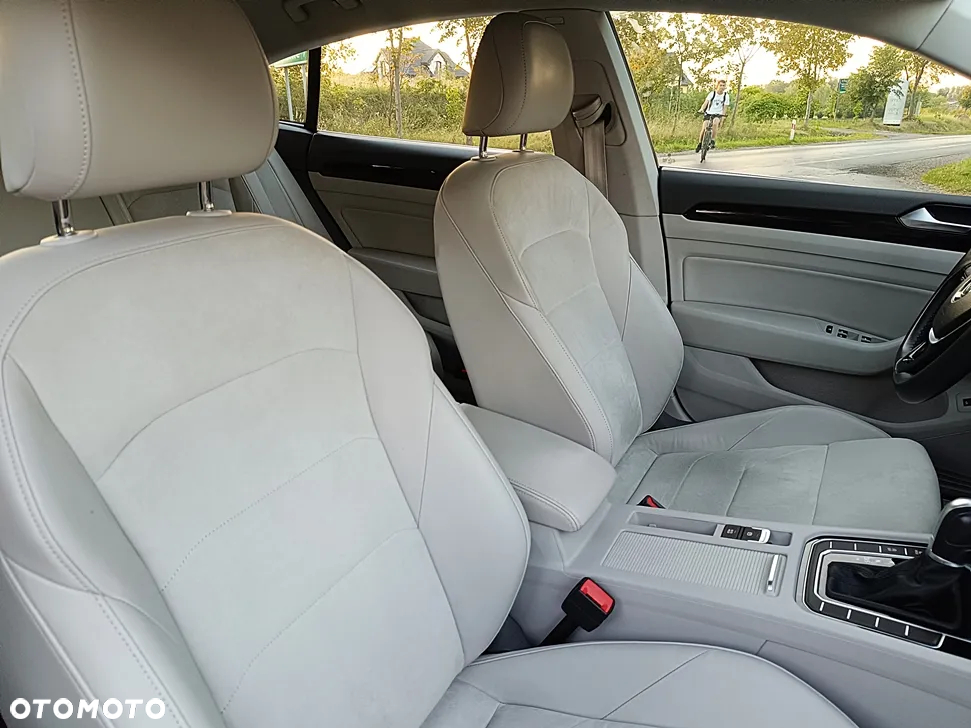 Volkswagen Arteon 2.0 TDI SCR Elegance DSG - 29