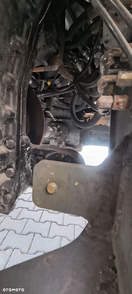 Liebherr L 550 - 33