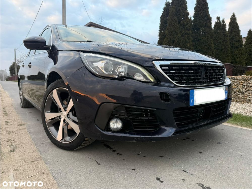 Peugeot 308 PureTech 130 GPF EAT8 Stop & Start Allure - 3