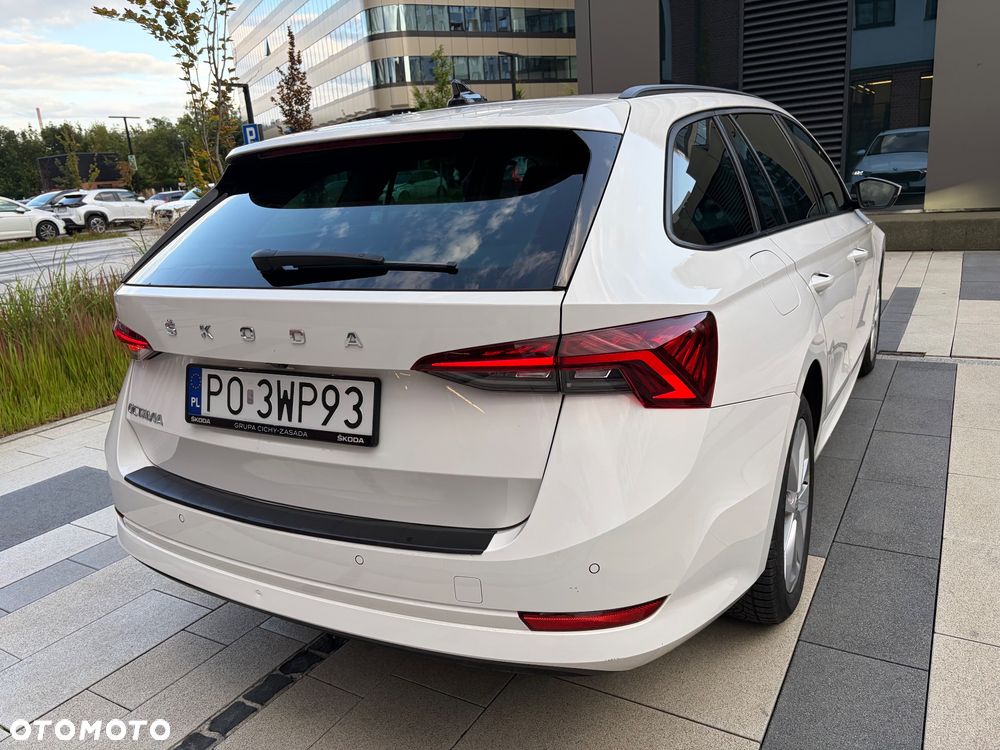 Skoda Octavia 2.0 TDI Ambition DSG - 17