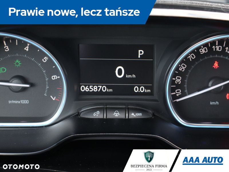 Peugeot 2008 - 12