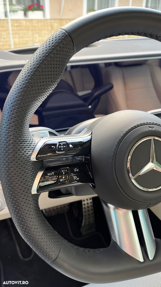 Mercedes-Benz GLS - 13