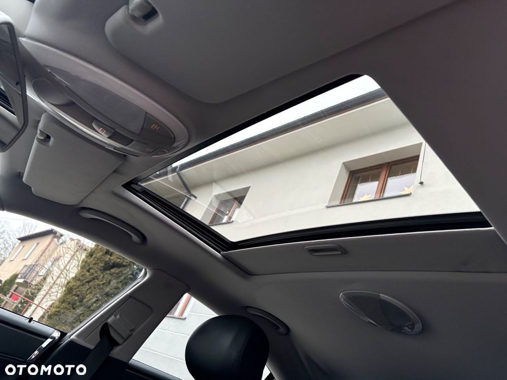 Mercedes-Benz CLS - 16