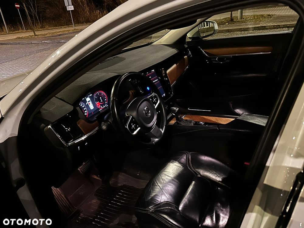 Volvo S90 D3 Inscription - 17