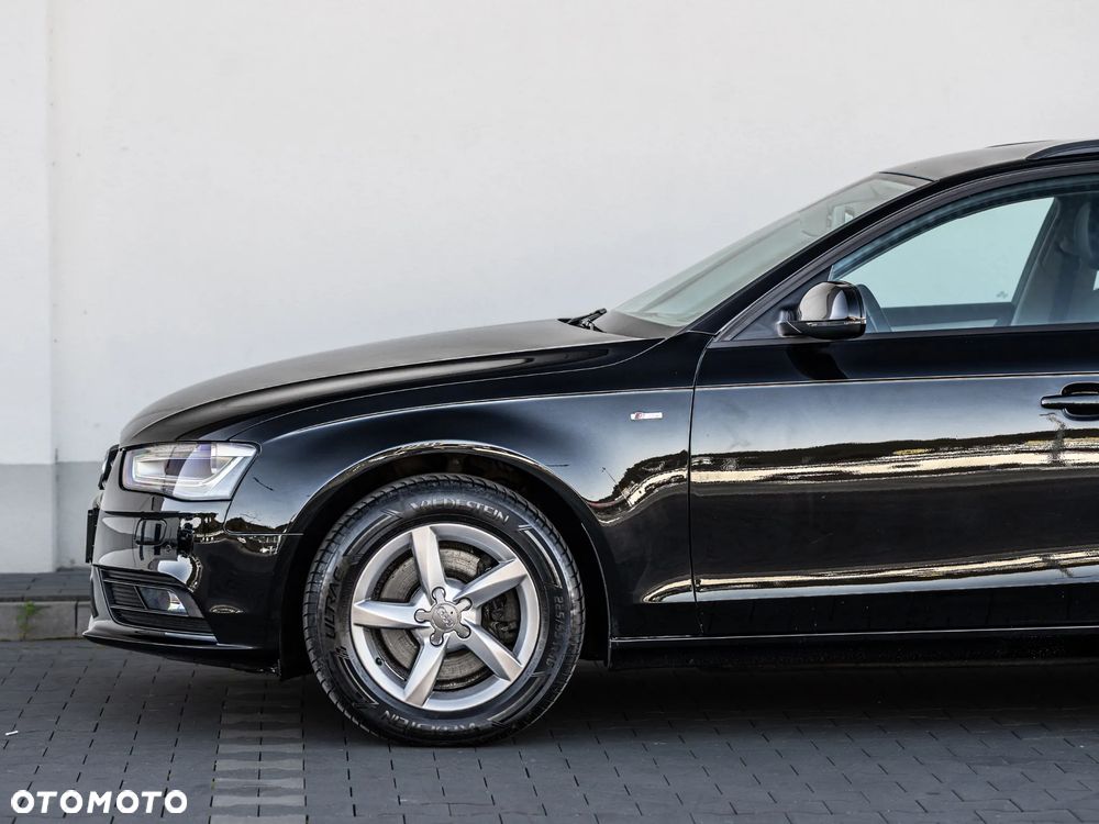 Audi A4 Avant 2.0 TDI DPF quattro S line Sportpaket - 17
