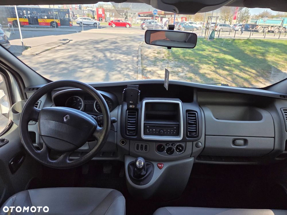 Renault Trafic L2H1 - 12