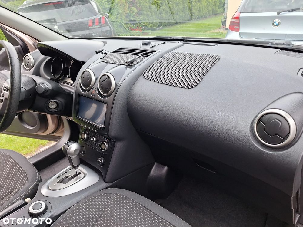 Nissan Qashqai 2.0 dCi 4 x 4 DPF acenta - 14