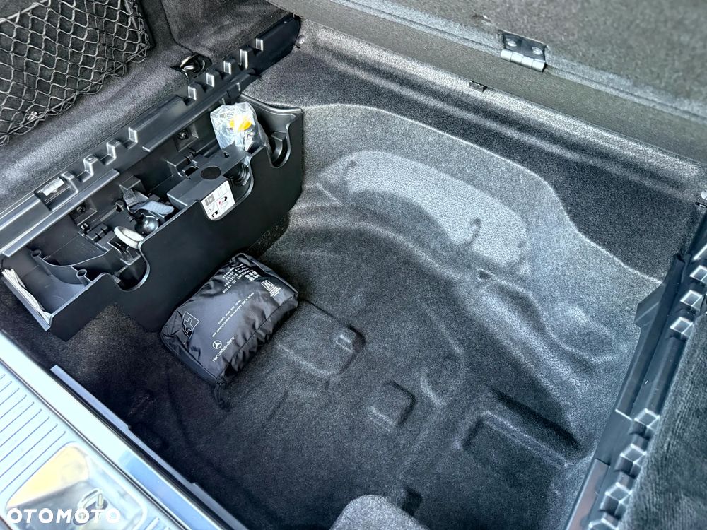 Mercedes-Benz Klasa E 220 CDI Automatik Avantgarde - 34
