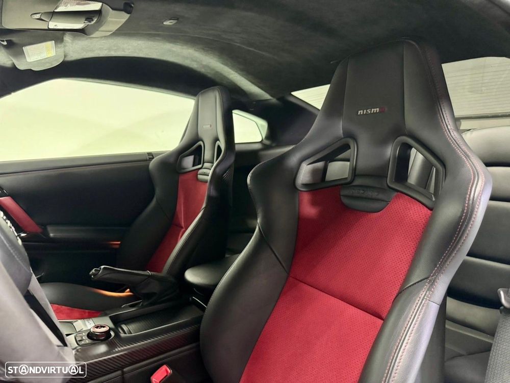 Nissan GT-R Nismo - 9