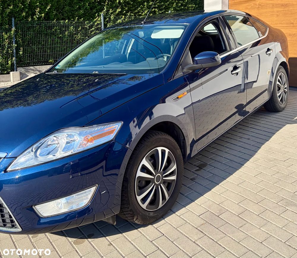 Ford Mondeo 2.0 Ghia - 3