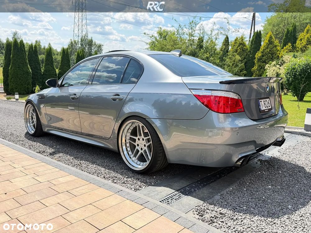 BMW M5 ver-standard - 6