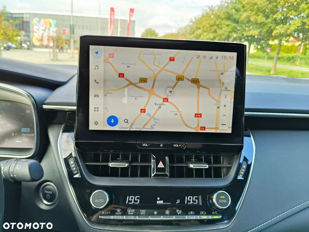 Toyota Corolla 1.8 Hybrid Comfort - 14