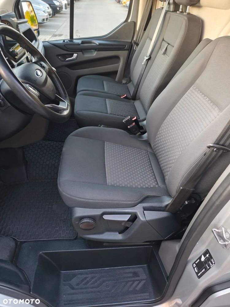 Ford Transit Custom - 20
