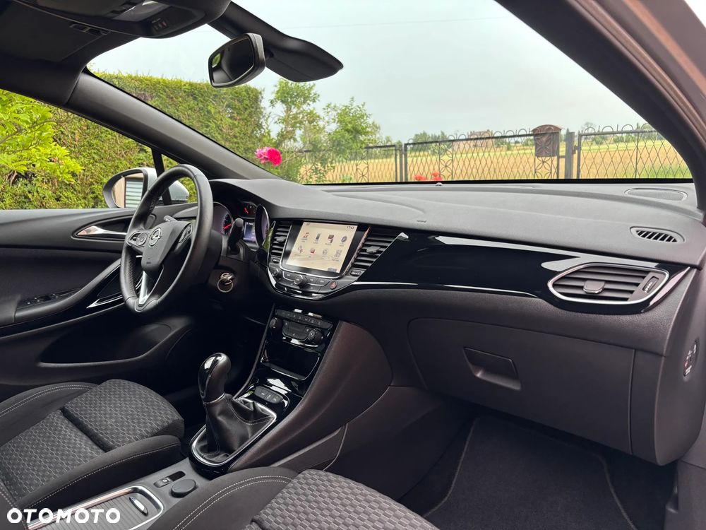 Opel Astra 1.4 Turbo Innovation - 18