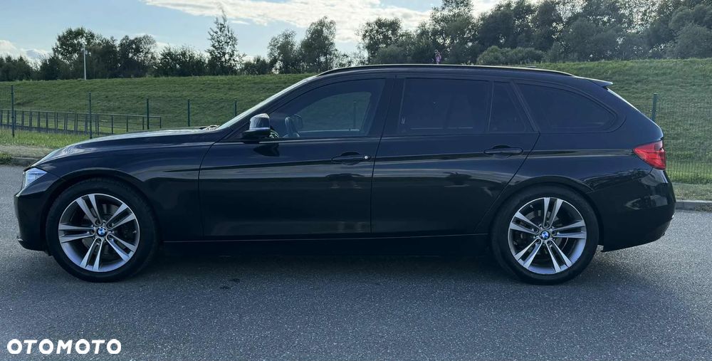 BMW Seria 3 325d Sport Line - 2