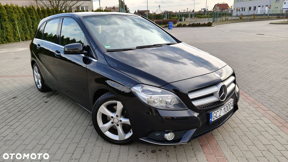 Mercedes-Benz Klasa B 200 Edition - 20