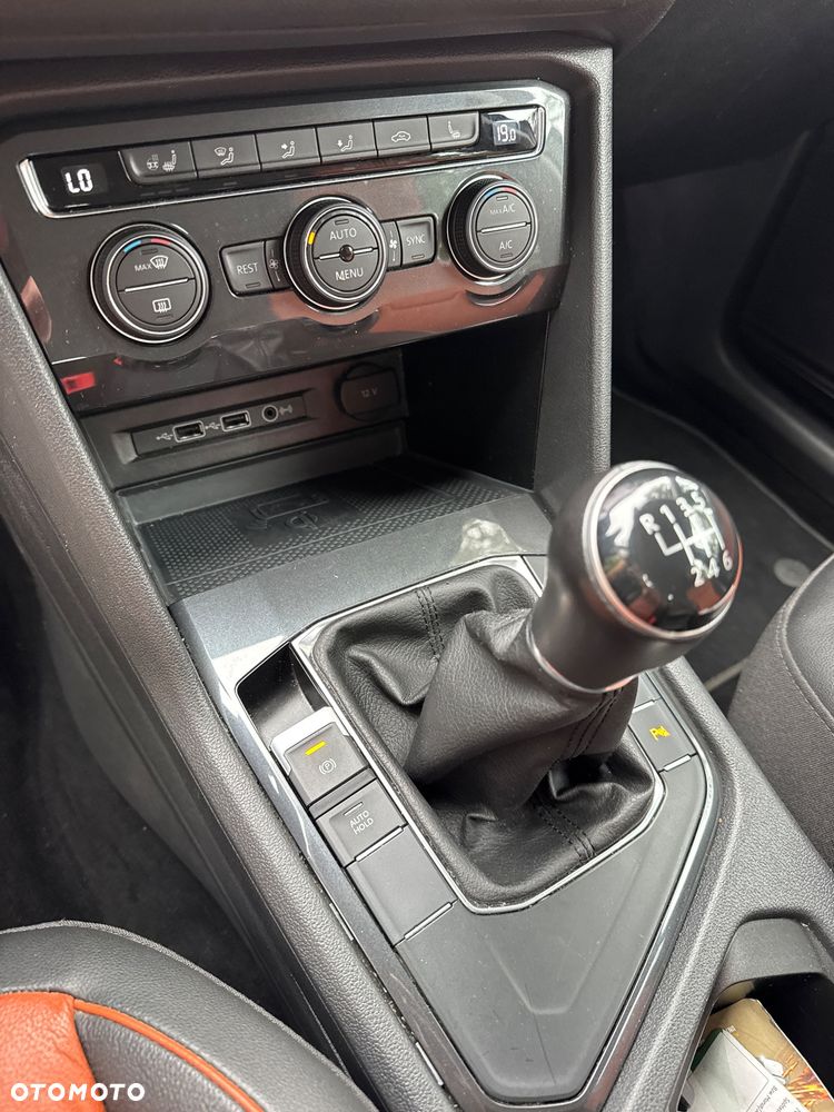 Volkswagen Tiguan Allspace 2.0 TDI SCR 4Motion DSG Highline - 17