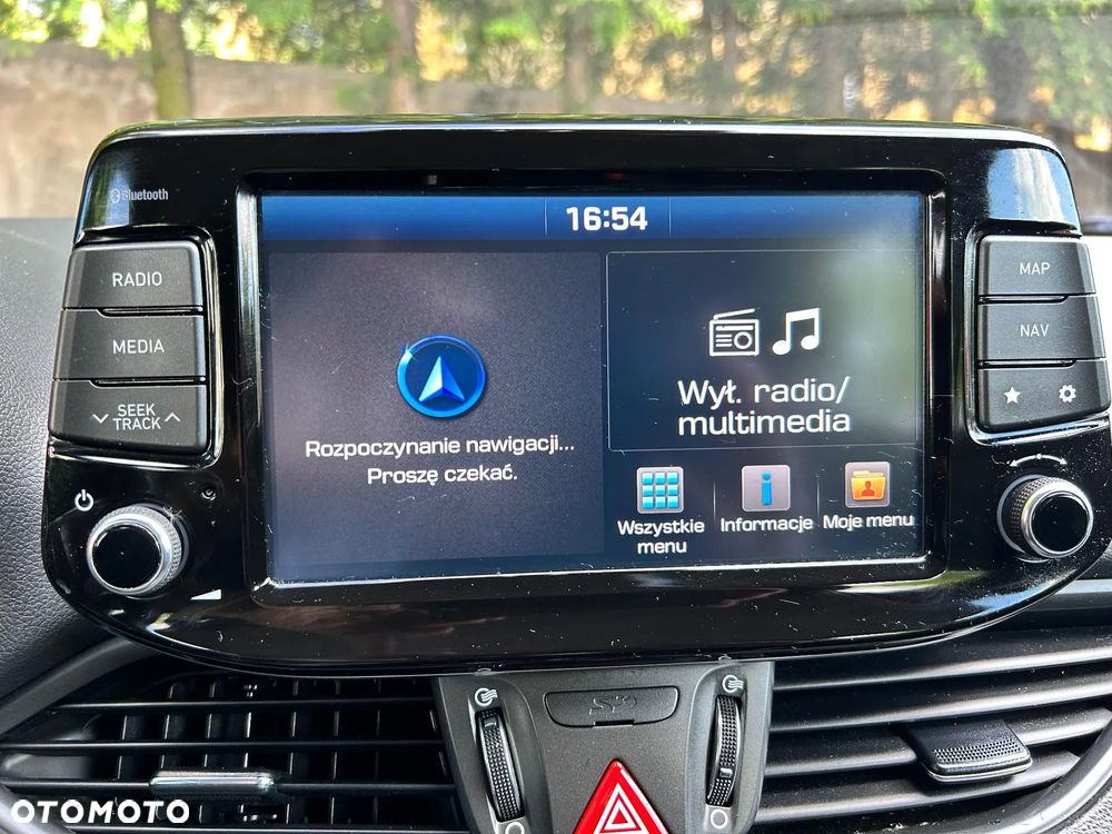 Hyundai i30 1.6 D Comfort - 8