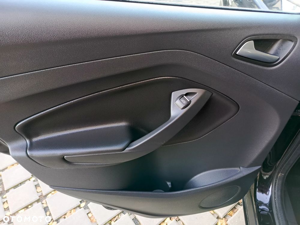 Ford Kuga 1.5 EcoBoost 2x4 Titanium - 21