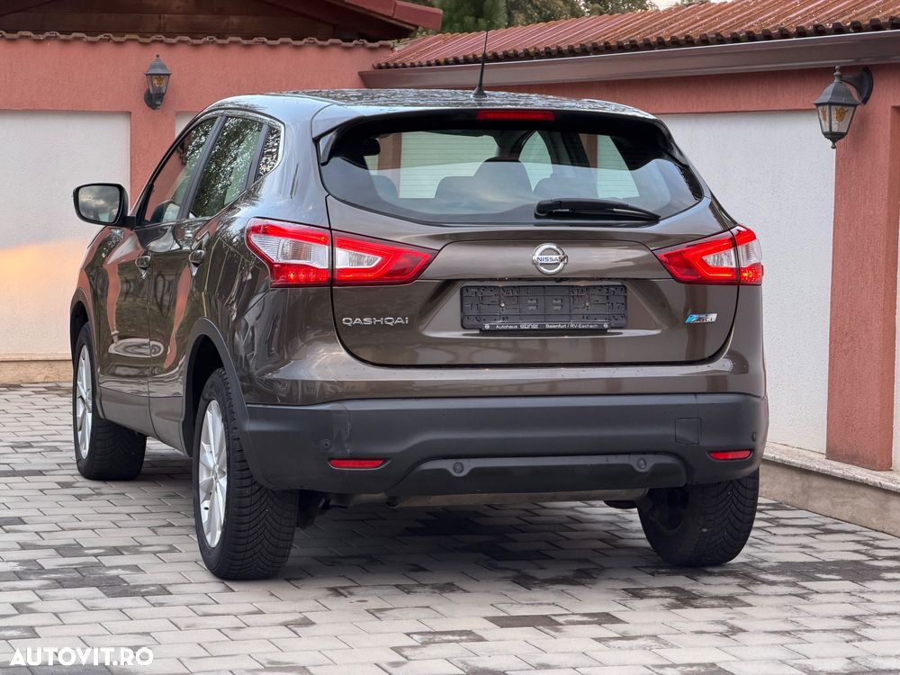 Nissan Qashqai 1.6 DCI Start/Stop X-TRONIC Acenta - 32