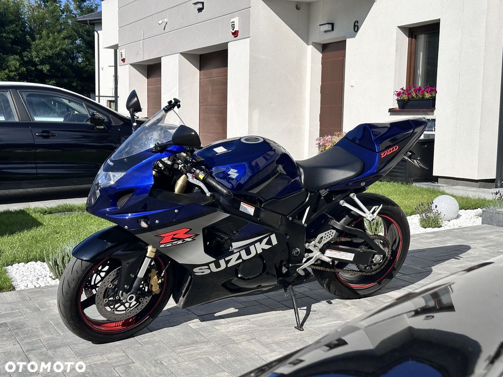 Suzuki GSX-R - 1