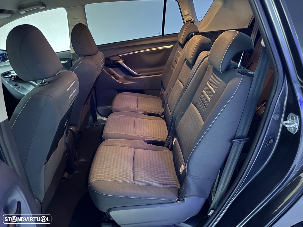 Toyota Verso 1.6 D-4D Exclusive - 16