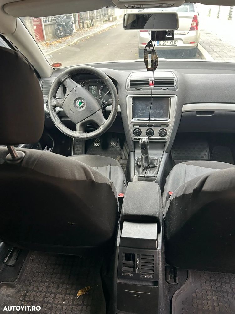Skoda Octavia 1.6 Classic - 3