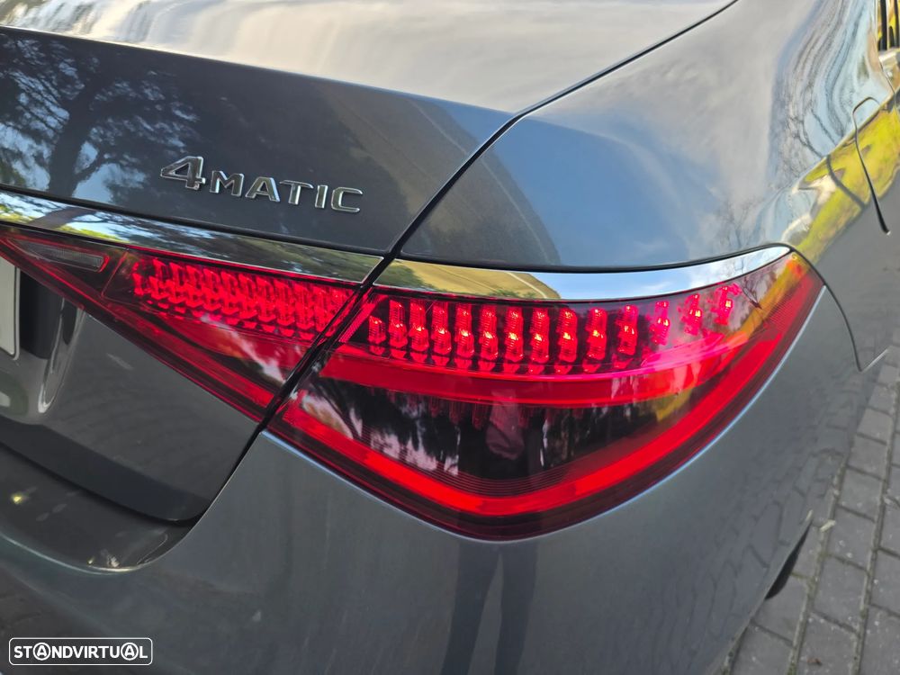 Mercedes-Benz S 400 d Longo 4Matic - 32