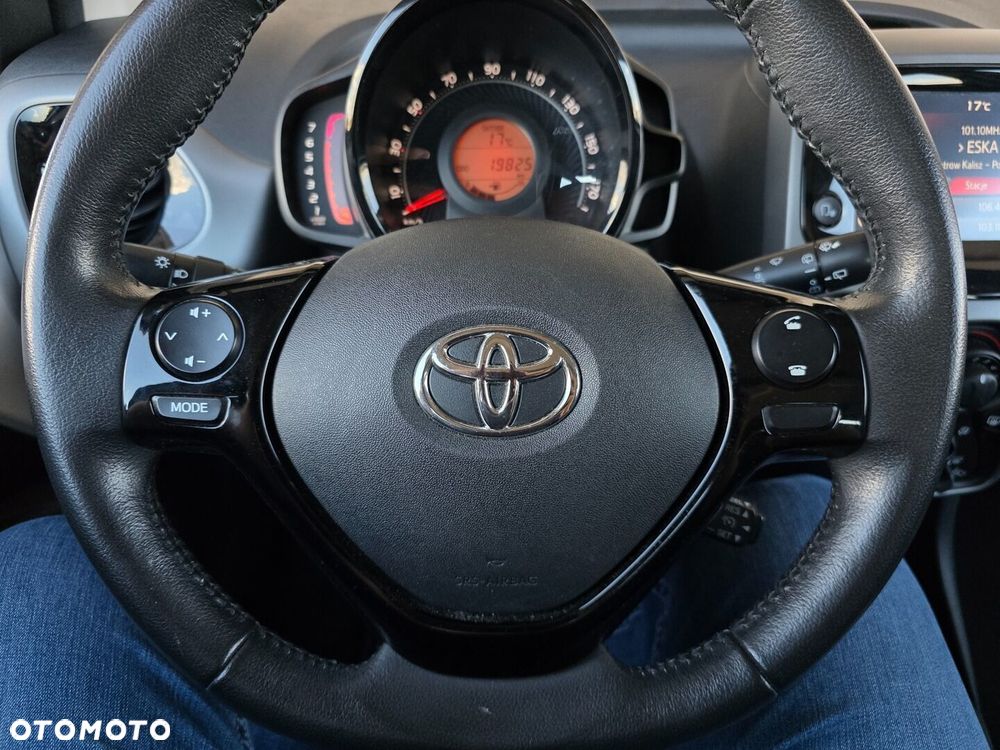 Toyota Aygo - 10