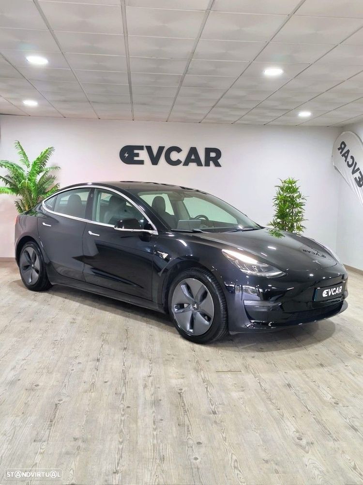 Tesla Model 3 Standard Range Plus RWD - 3