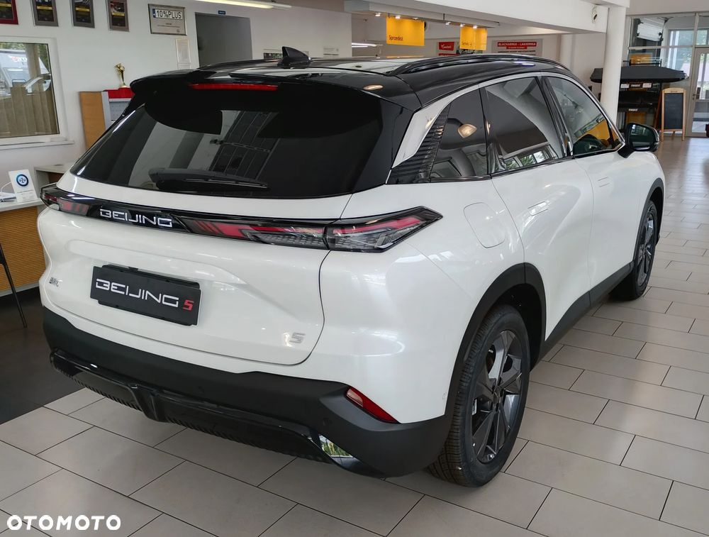 BAIC 5 1.5T Comfort DCT - 6