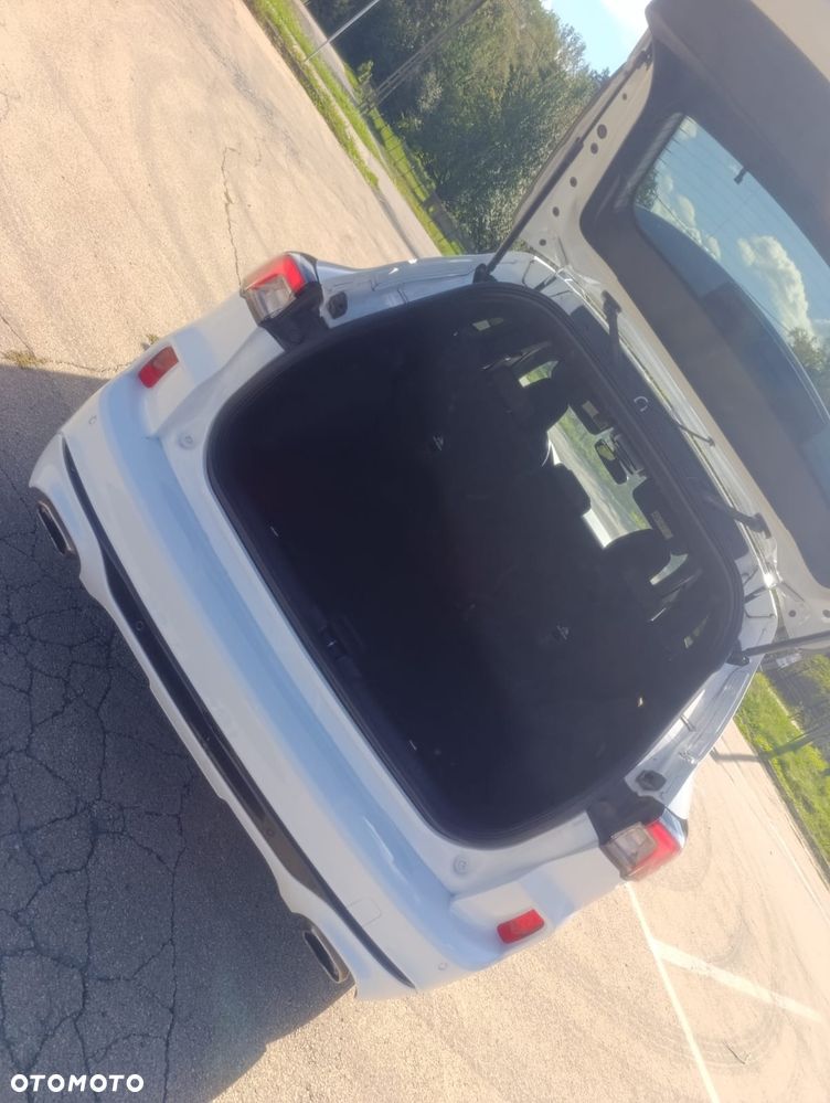 Ford Kuga 1.5 EcoBlue FWD ST-Line X - 6
