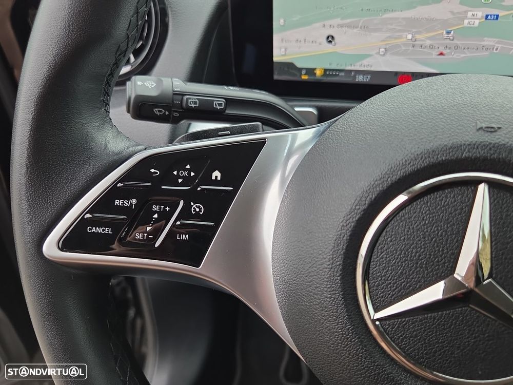 Mercedes-Benz GLB 180 d Style - 16