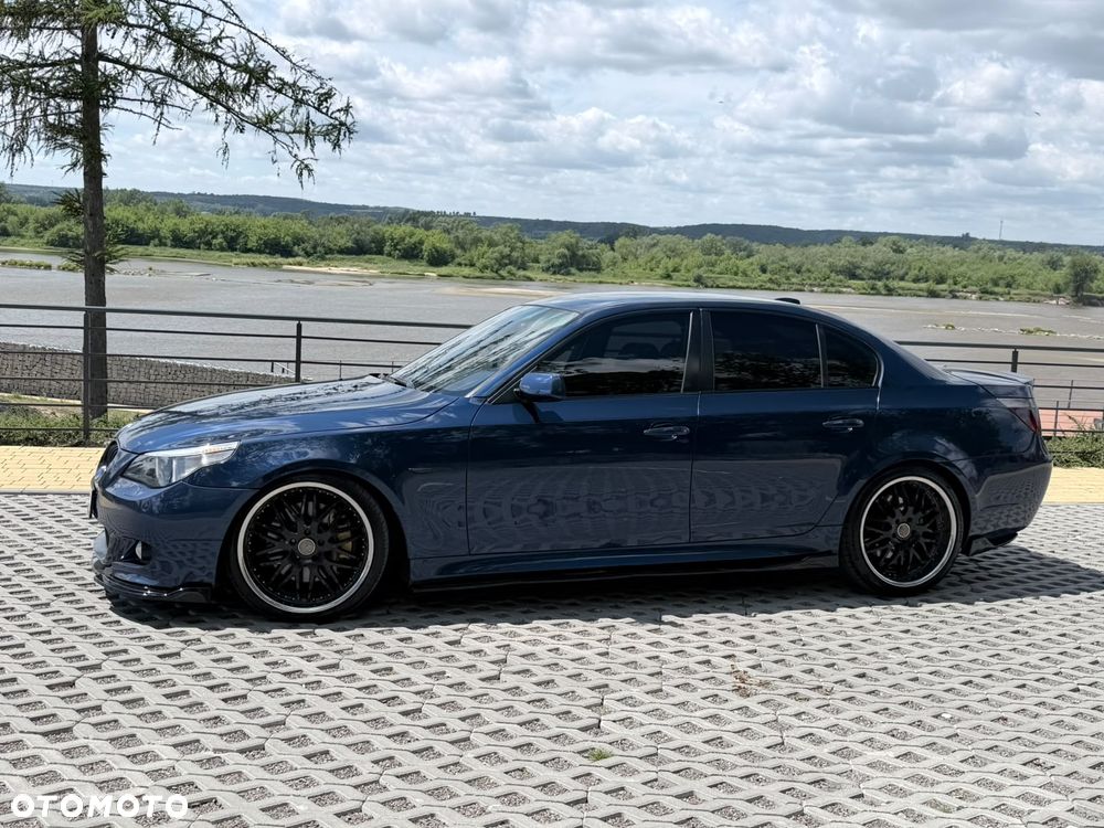 BMW Seria 5 - 12