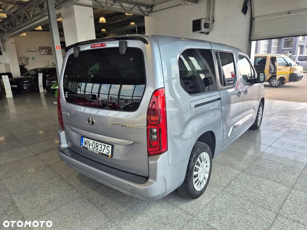 Toyota Proace City Verso 1.5 D-4D Business - 24