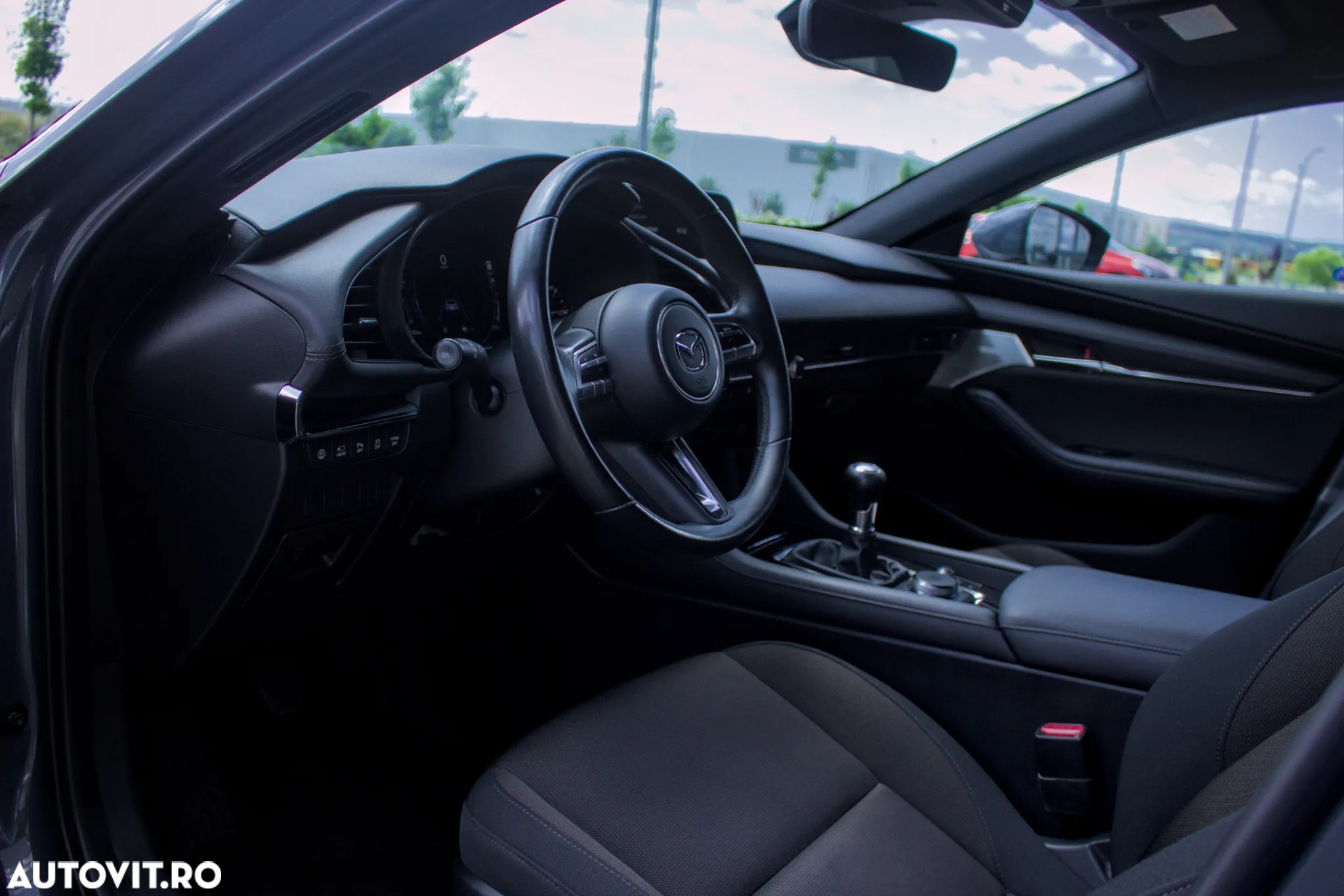 Mazda 3 SKYACTIV-G 2.0 M-Hybrid - 9