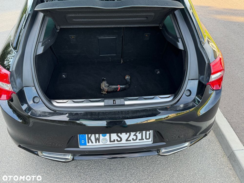 DS Automobiles DS 5 - 17