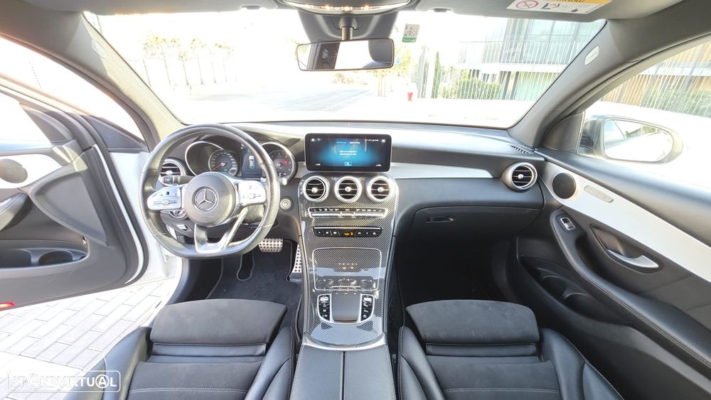 Mercedes-Benz GLC 220 d Coupe 4Matic 9G-TRONIC AMG Line - 29