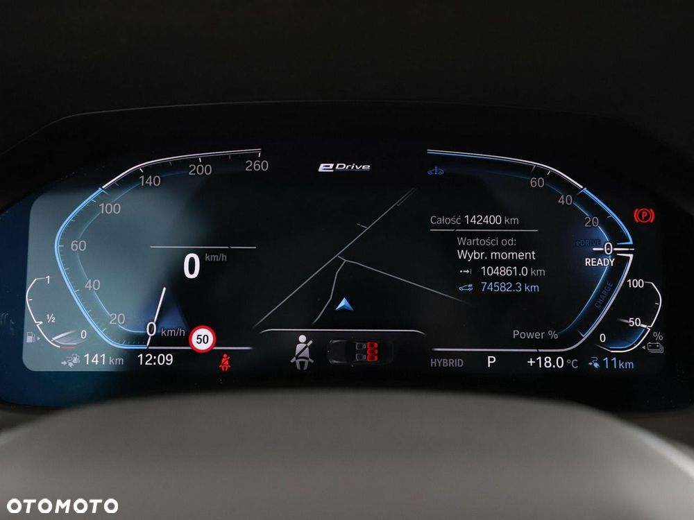 BMW Seria 3 320e PHEV M Sport - 24